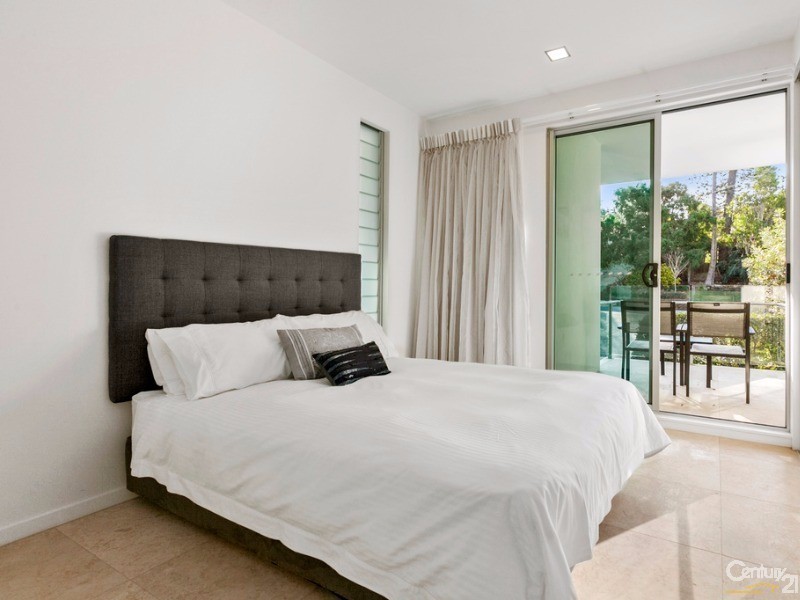 2/18 Douglas Street, Sunshine Beach QLD 4567