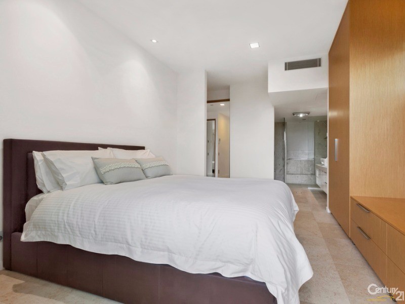 2/18 Douglas Street, Sunshine Beach QLD 4567