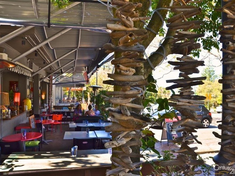 7 Oak Street, Sunshine Beach QLD 4567