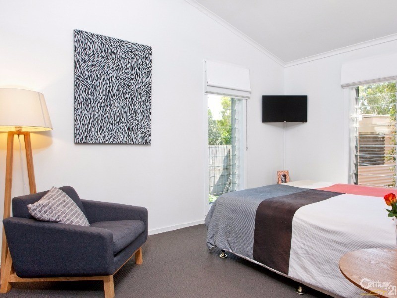 35 Newfield Street, Sunrise Beach QLD 4567