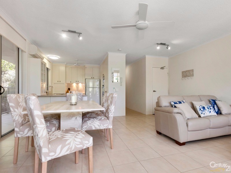 3/2-6  Webb Road, Sunshine Beach QLD 4567