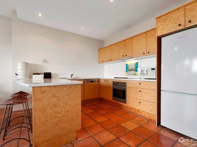 2/20 Henderson Street, Sunshine Beach QLD 4567