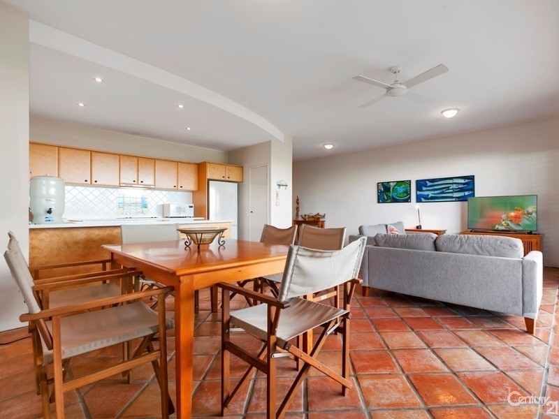 2/20 Henderson Street, Sunshine Beach QLD 4567