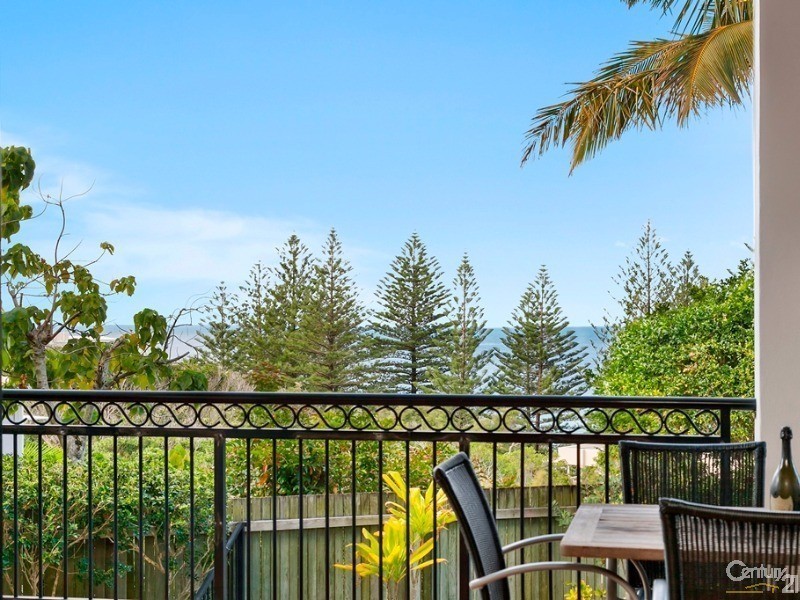 2/20 Henderson Street, Sunshine Beach QLD 4567