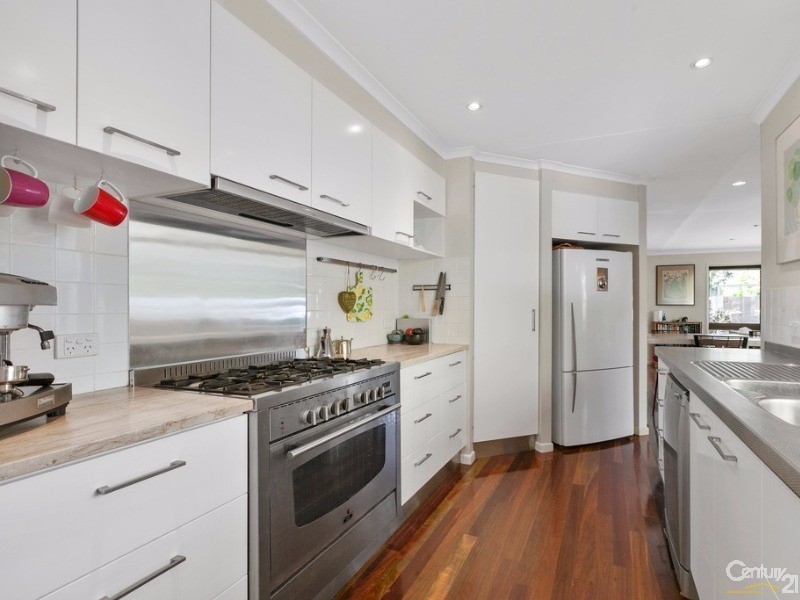 4 Sunset Drive, Noosa Heads QLD 4567