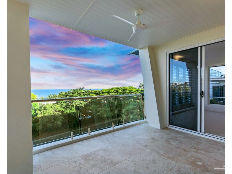 1-2/6 Crank Street, Sunshine Beach QLD 4567