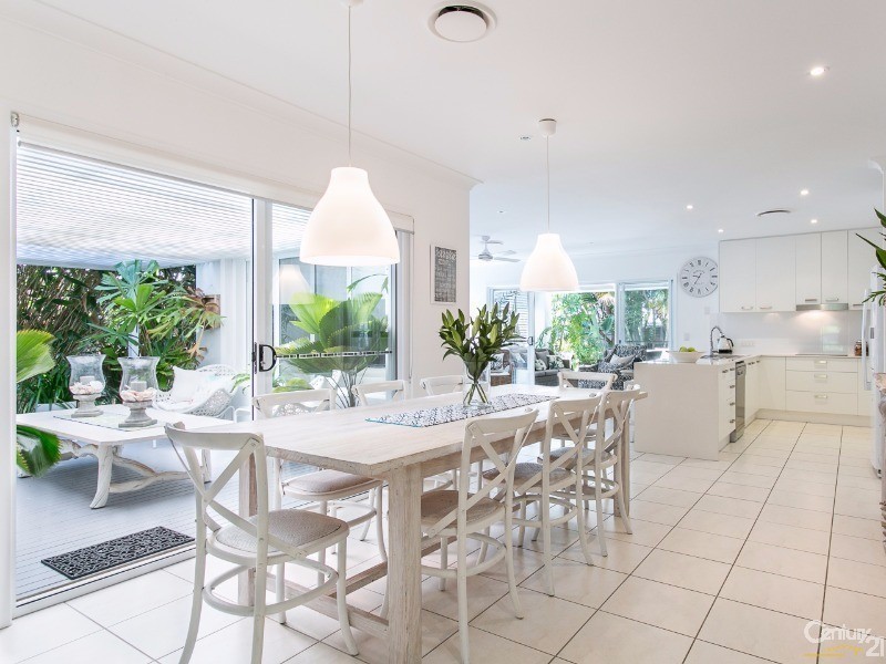 145 The Avenue, Peregian Springs QLD 4573
