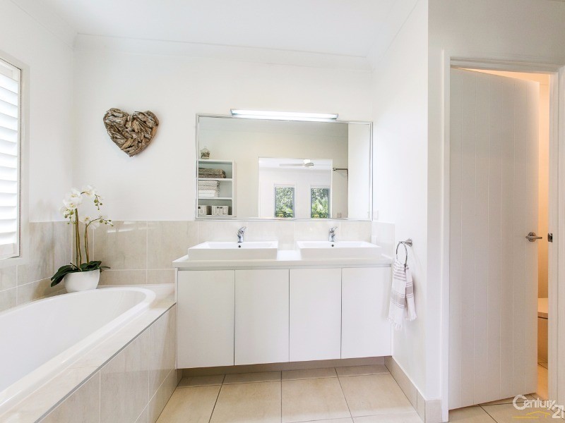 145 The Avenue, Peregian Springs QLD 4573