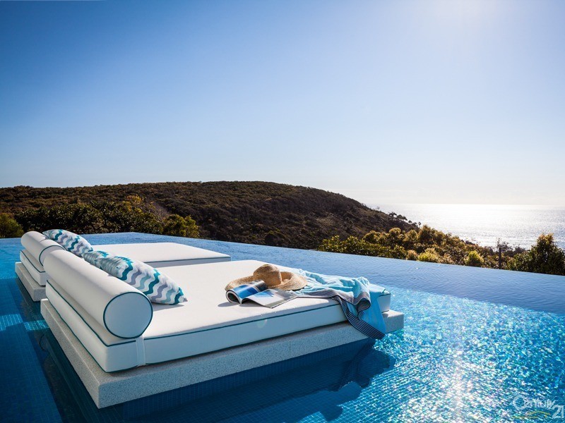 26 McAnally Drive, Sunshine Beach QLD 4567