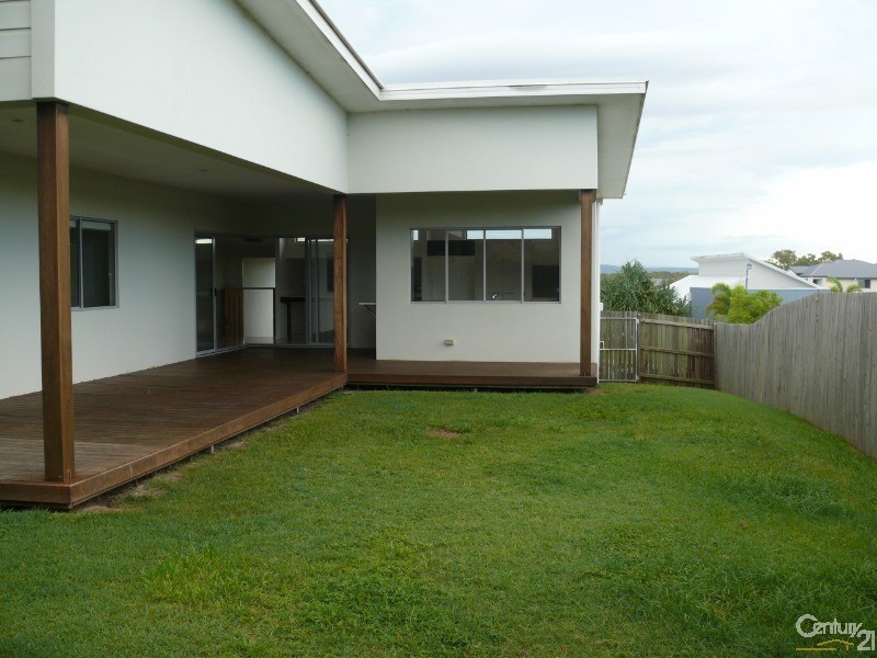 7 Tea Tree Grove, Peregian Springs QLD 4573