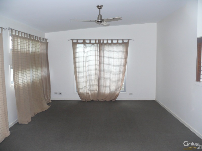 7 Tea Tree Grove, Peregian Springs QLD 4573