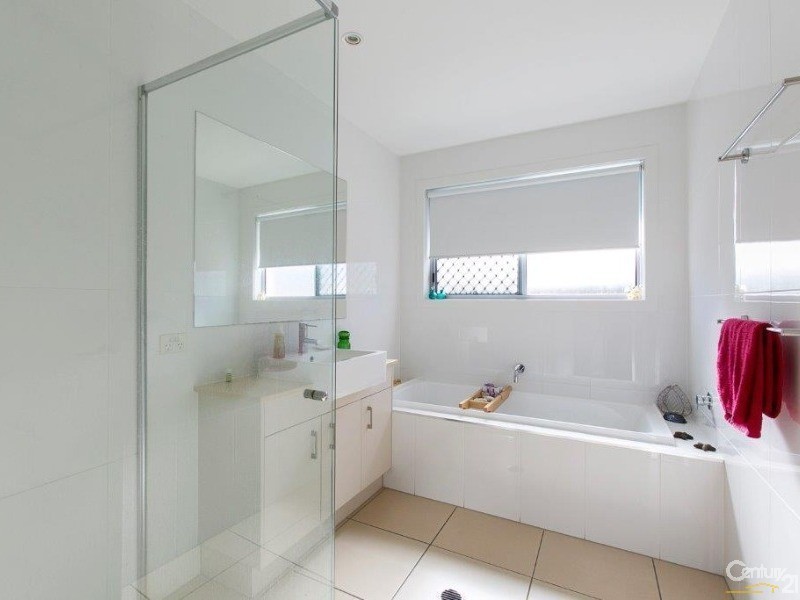42 Glen Abby Avenue, Peregian Springs QLD 4573