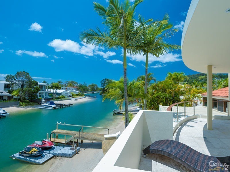 27 Mossman Court, Noosa Heads QLD 4567