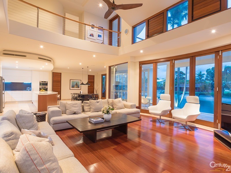 27 Mossman Court, Noosa Heads QLD 4567