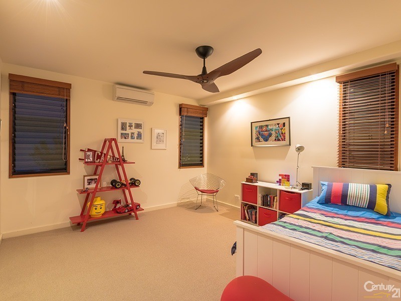 27 Mossman Court, Noosa Heads QLD 4567