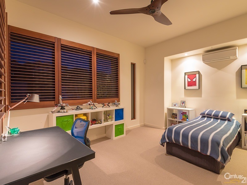 27 Mossman Court, Noosa Heads QLD 4567