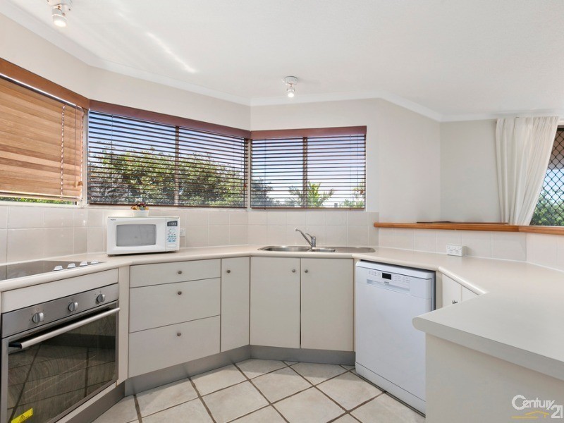 7/2 Park Crescent, Sunshine Beach QLD 4567
