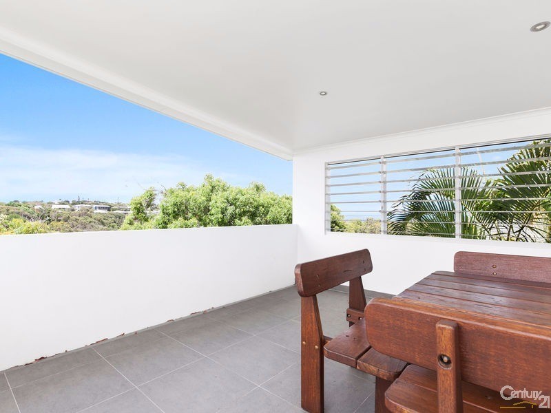 20 Seafarer Court, Castaways Beach QLD 4567