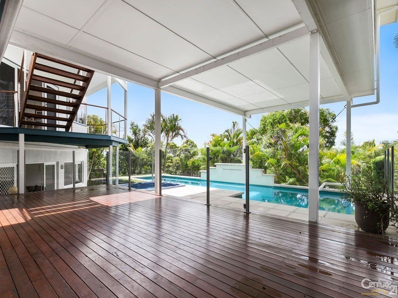 20 Seafarer Court, Castaways Beach QLD 4567