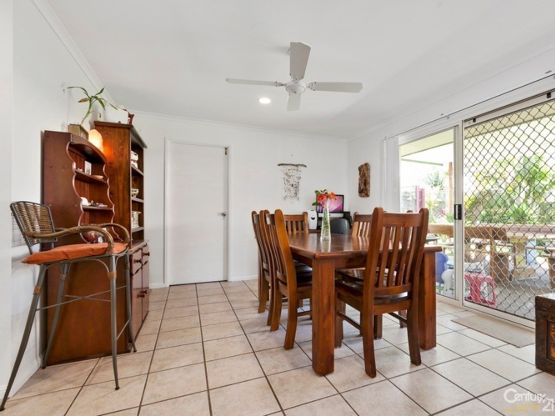 5 Twilight Street, Sunrise Beach QLD 4567