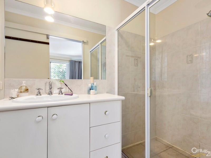 5 Twilight Street, Sunrise Beach QLD 4567