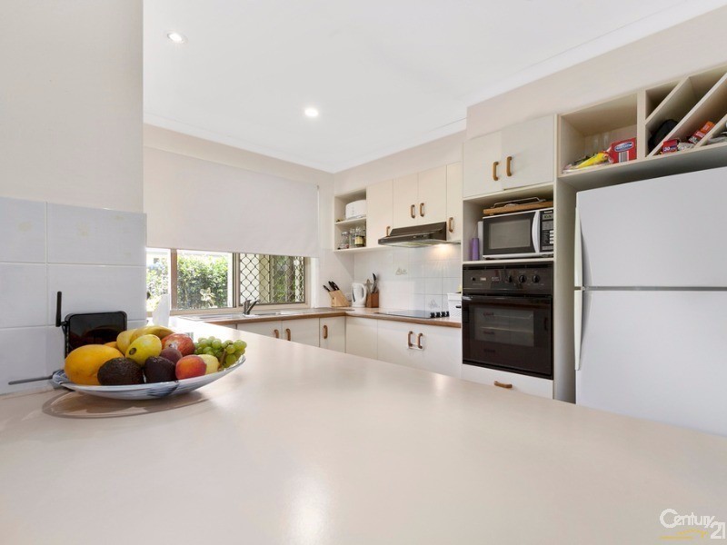 5 Twilight Street, Sunrise Beach QLD 4567