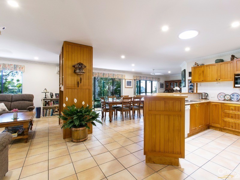 8 Longwood Drive, Peregian Springs QLD 4573