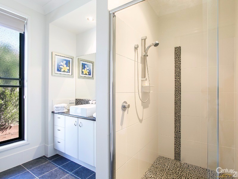 15 Parkwood Place, Peregian Springs QLD 4573