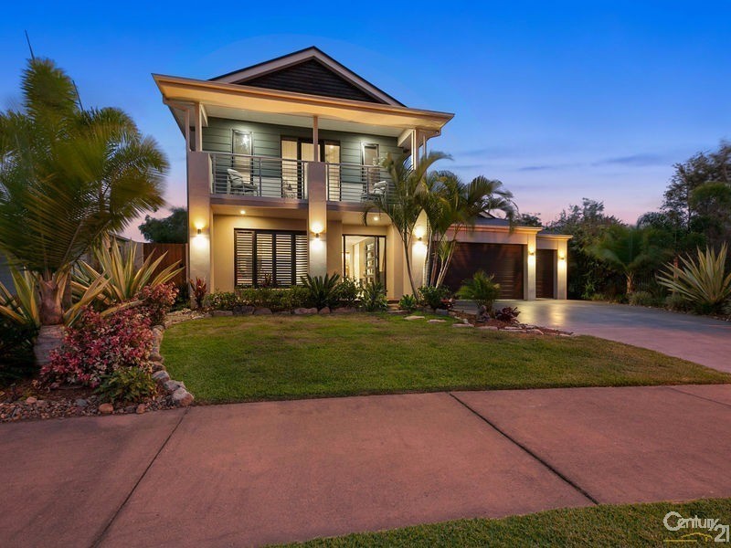 215 Balgownie Drive, Peregian Springs QLD 4573