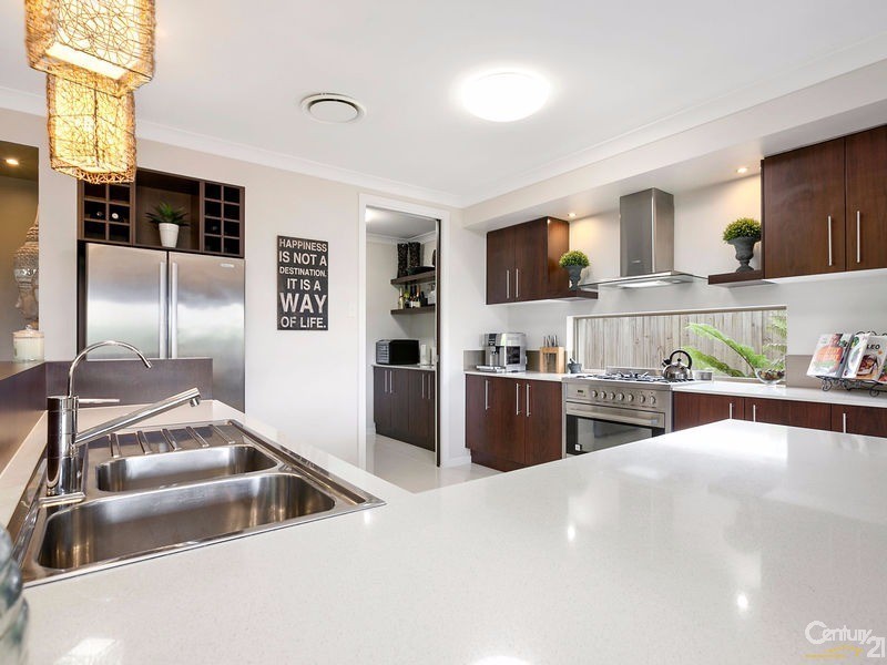 215 Balgownie Drive, Peregian Springs QLD 4573