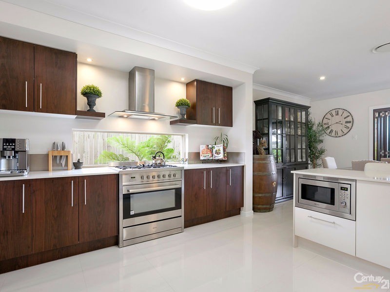 215 Balgownie Drive, Peregian Springs QLD 4573