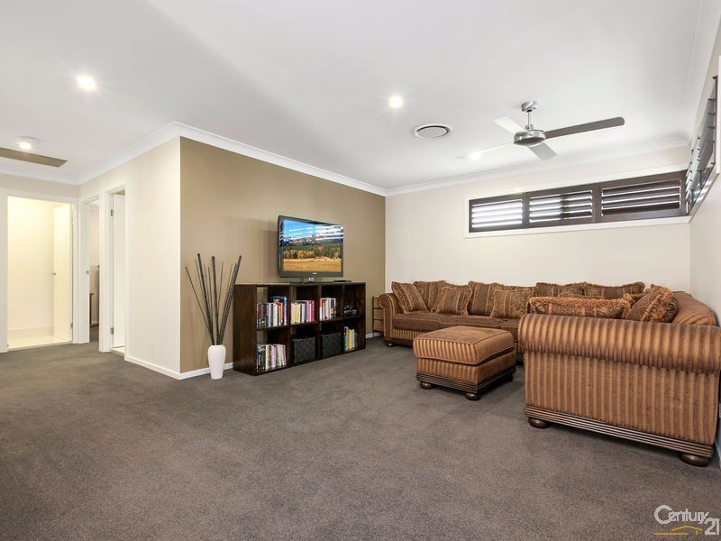 215 Balgownie Drive, Peregian Springs QLD 4573