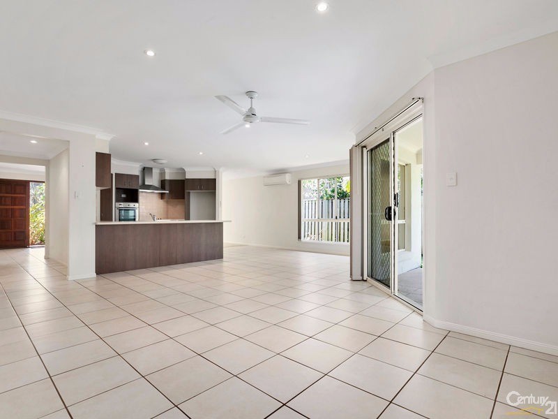 9 Thomson Place, Peregian Springs QLD 4573