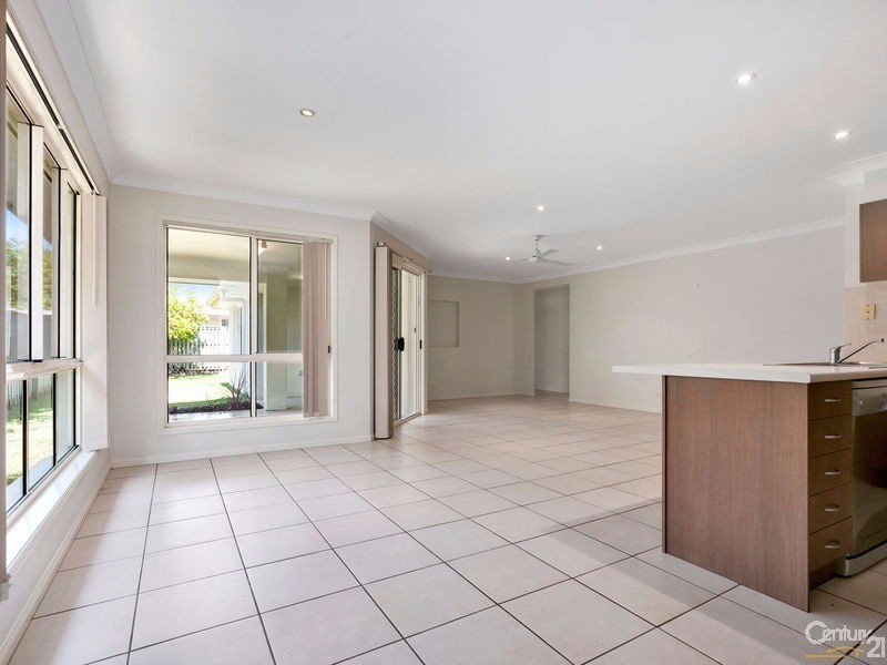 9 Thomson Place, Peregian Springs QLD 4573