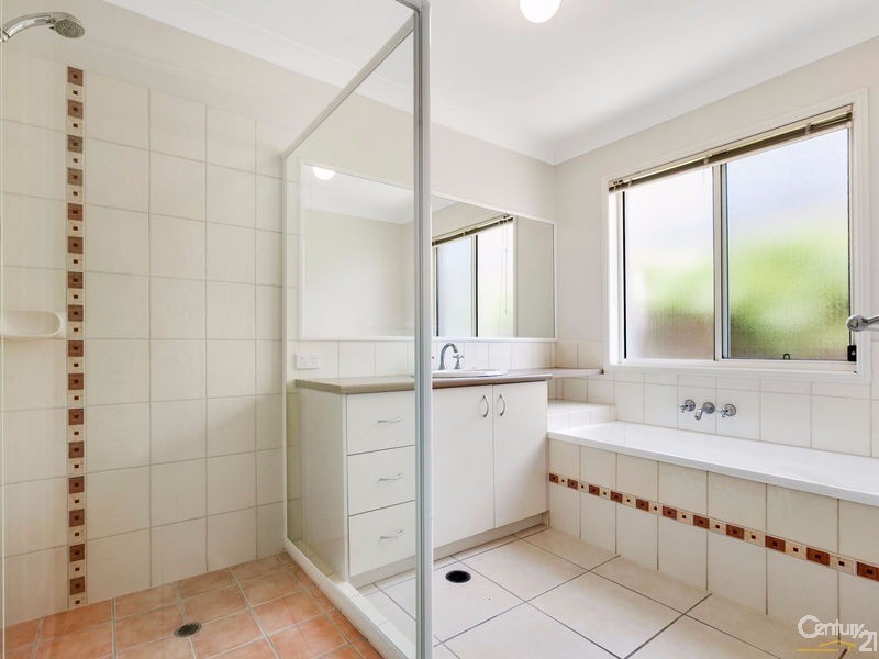 9 Thomson Place, Peregian Springs QLD 4573