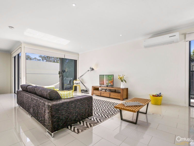 20 Bunya Grove, Peregian Springs QLD 4573