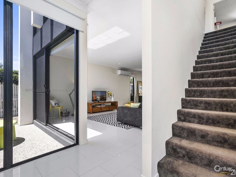 20 Bunya Grove, Peregian Springs QLD 4573