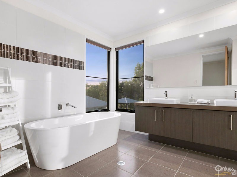 186 Balgownie Drive, Peregian Springs QLD 4573