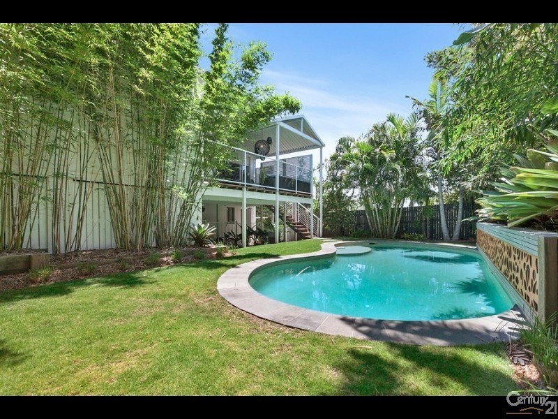 4  Dayspring Street, Sunrise Beach QLD 4567