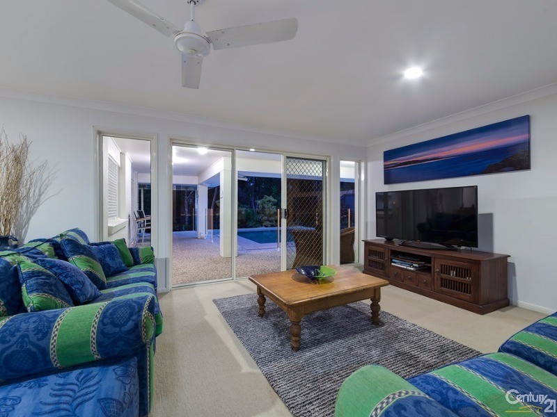 22 Longwood Drive, Peregian Springs QLD 4573