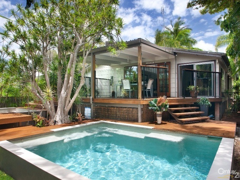 10 Depper Street, Sunshine Beach QLD 4567