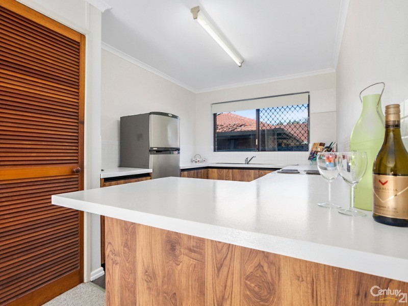 2/58 Peregian Esplanade, Peregian Beach QLD 4573