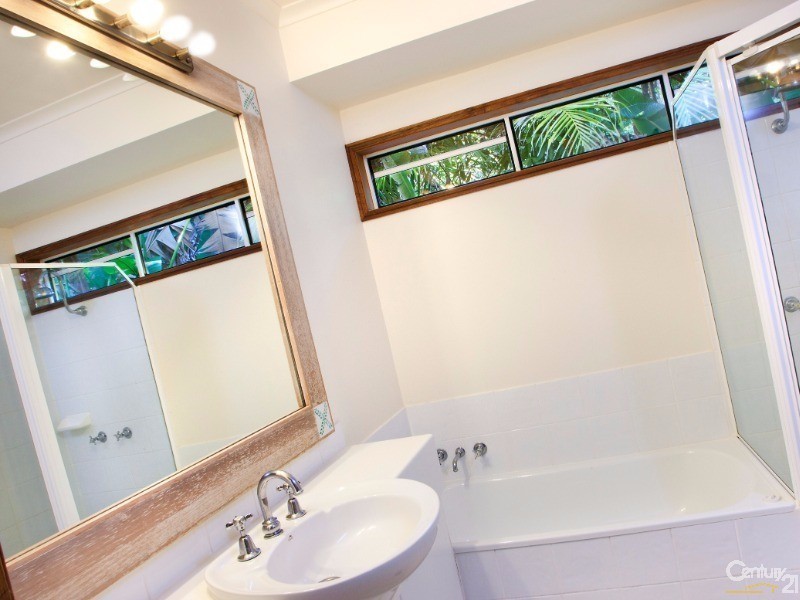 32 Mitti Street, Noosa Heads QLD 4567