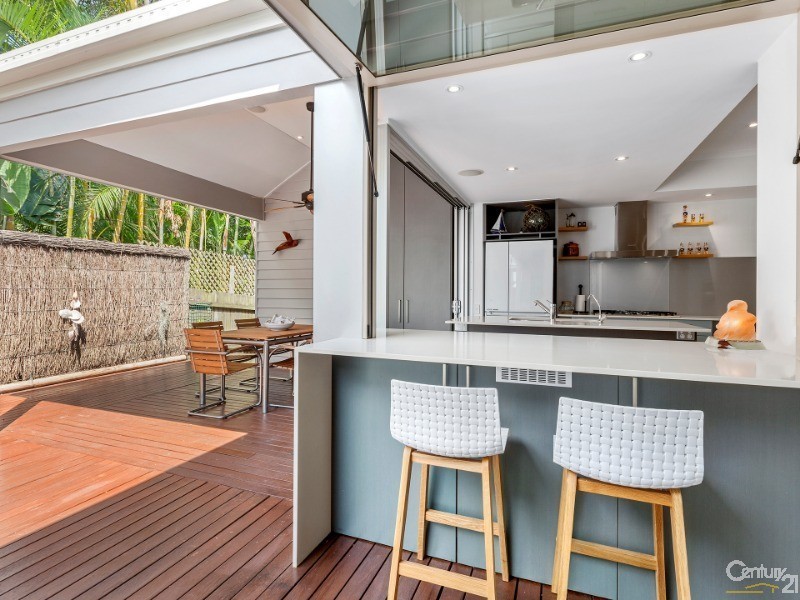 10 Dwyer Street, Sunshine Beach QLD 4567