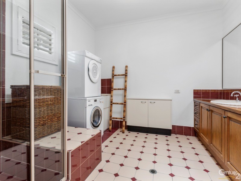 10 Dwyer Street, Sunshine Beach QLD 4567