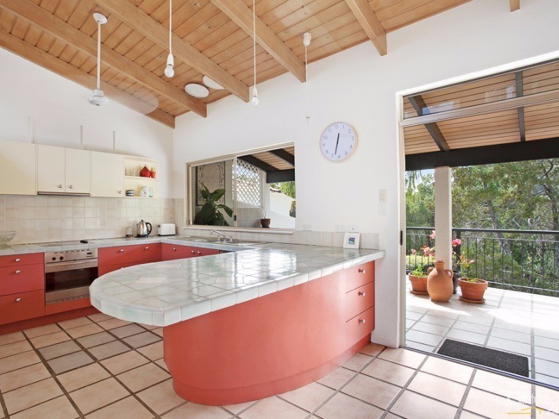 26 Angler Street, Noosa Heads QLD 4567