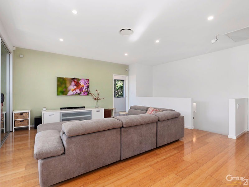 16 Ross Crescent, Sunshine Beach QLD 4567