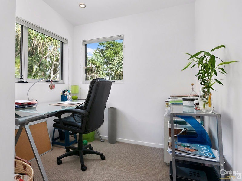 16 Ross Crescent, Sunshine Beach QLD 4567