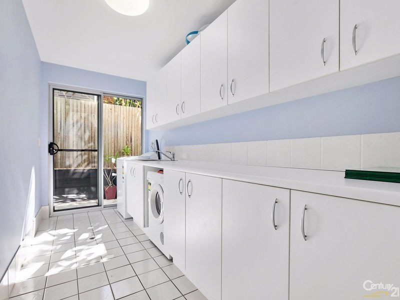16 Ross Crescent, Sunshine Beach QLD 4567
