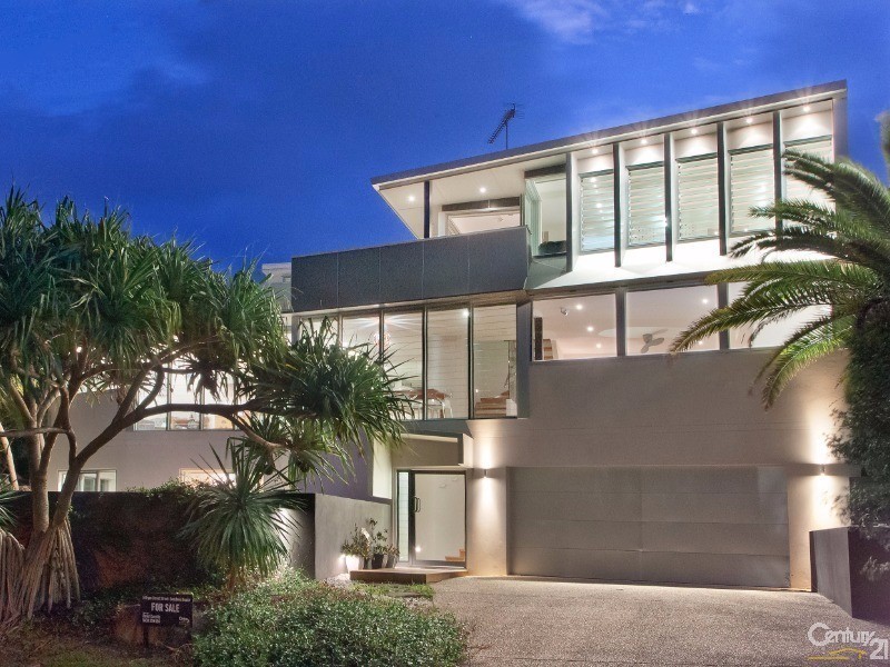 5 Bryan Street, Sunshine Beach QLD 4567